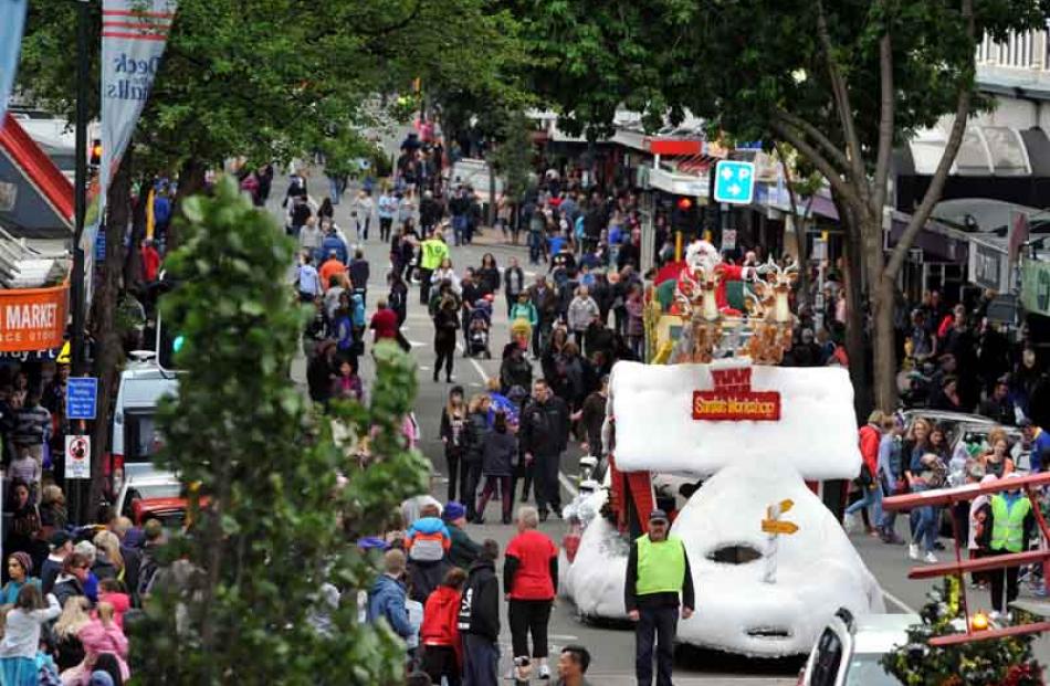 Dunedin's Santa parade. Photos by Christine O'Connor.