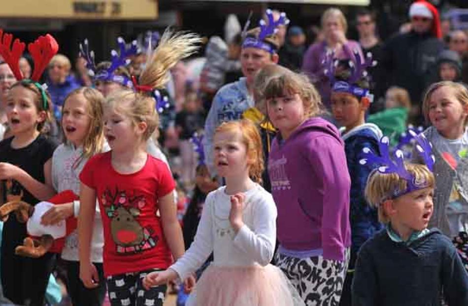 Dunedin's Santa parade. Photos by Christine O'Connor.
