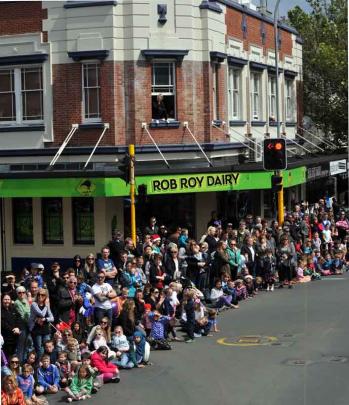 Dunedin's Santa parade. Photos by Christine O'Connor.