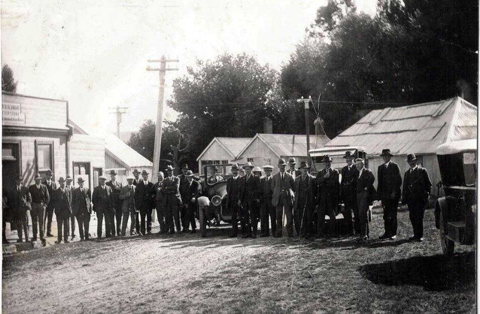 Waipori, Dunedin and Government dignitaries in Waipori on Settlement Day, in March, 1924, the day...