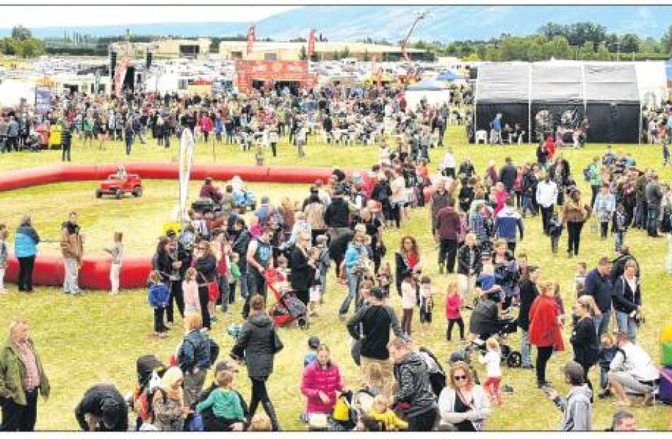 The event drew a crowd estimated at 12,000 people. Photo: Linda Robertson