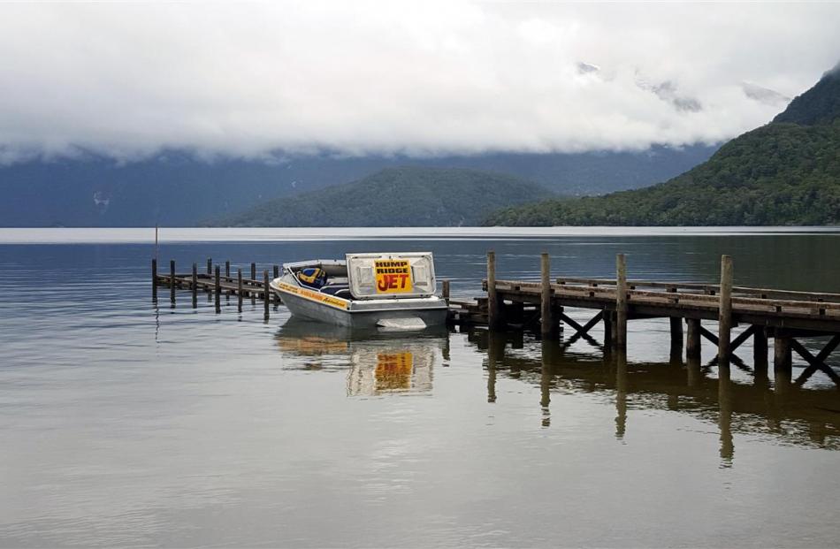 Paul Roff’s Hump Ridge Jet on Lake Hauroko.