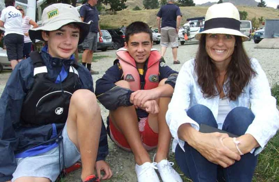 Sam McLean (13), Keanu Panapa (12) and Jacqui McLean, all of Arrowtown.