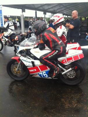 Helicraft Racing owner Rod Price with his two riders, Todd Sutherland (front) and Mike Pero.