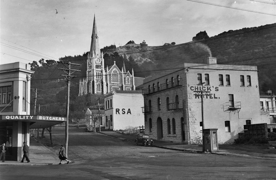 Chick’s Hotel  in 1952.