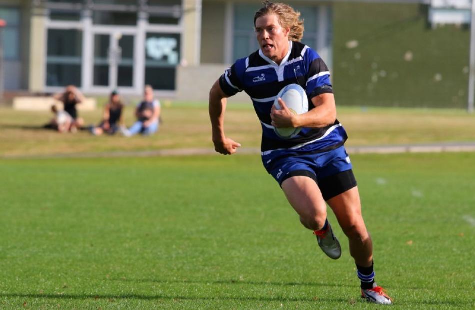 Action from today's match between Kaikorai and Green Island. Photo: Caswell Images