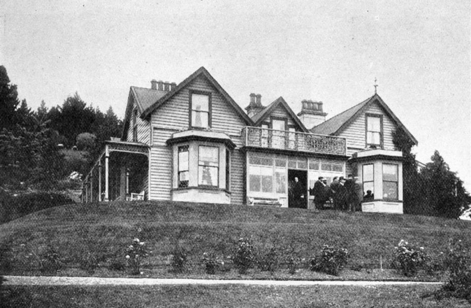 The ''picturesque residence of Mr George Gray Russell'', as captured by an Otago Witness...