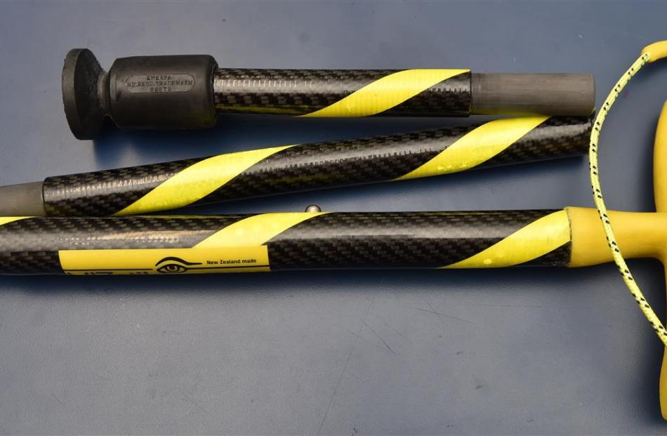 The walking sticks can be dismantled when not needed.