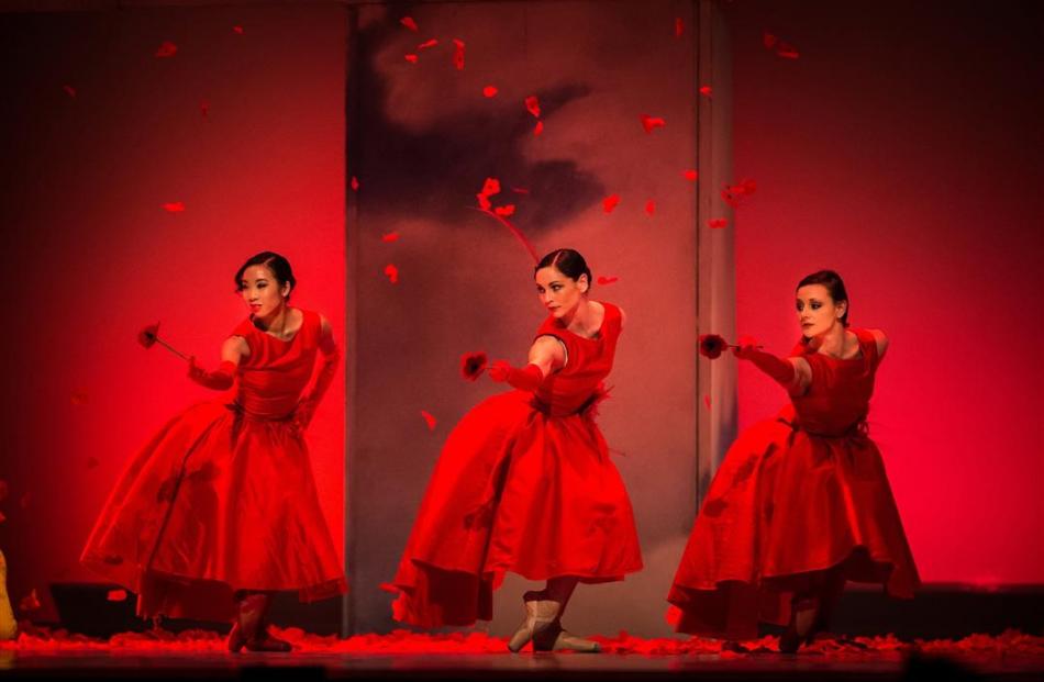 The Wizard of Oz’s poppies performed by RNZB dancers. Photo: RNZB