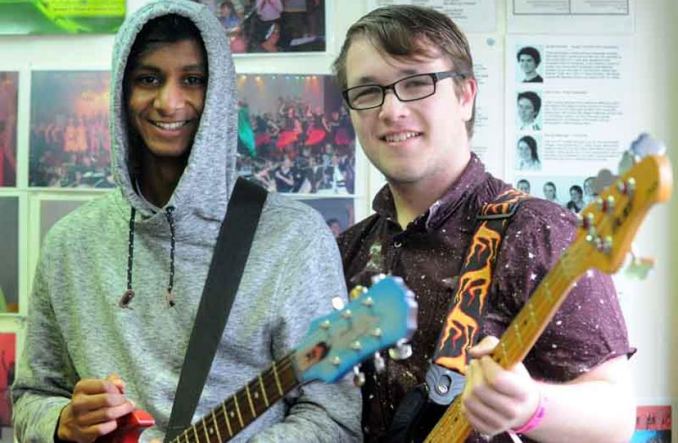 Performers Janadhi Dissanayake and Zane Donaldson, of King's High School band 28 Fifty.