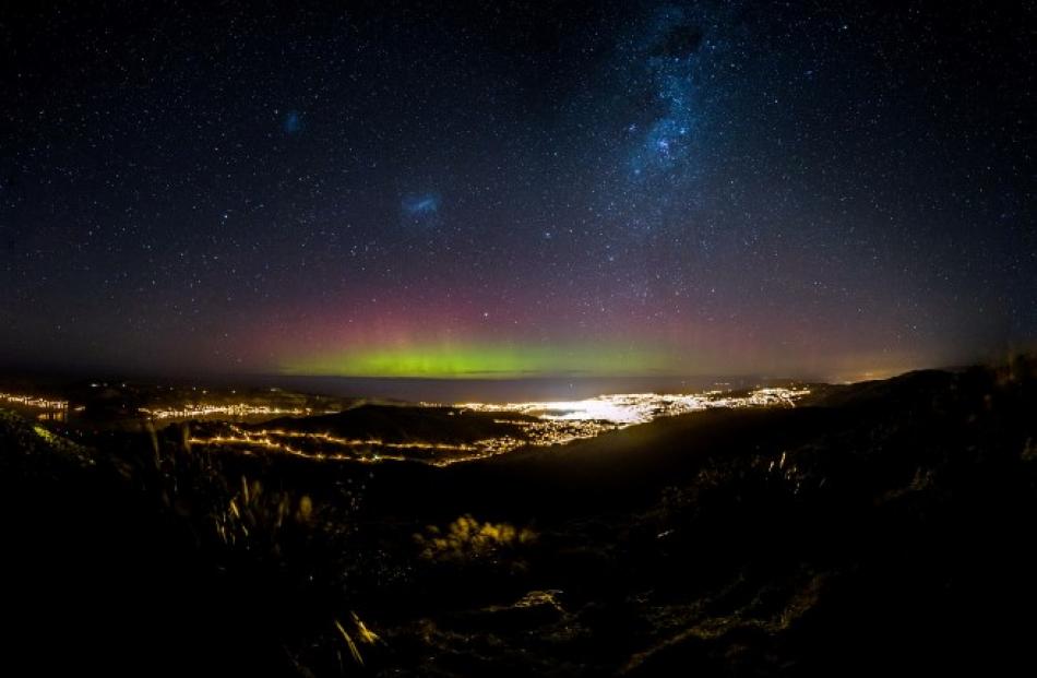 Photo Gareth West. Click on image to enlarge.