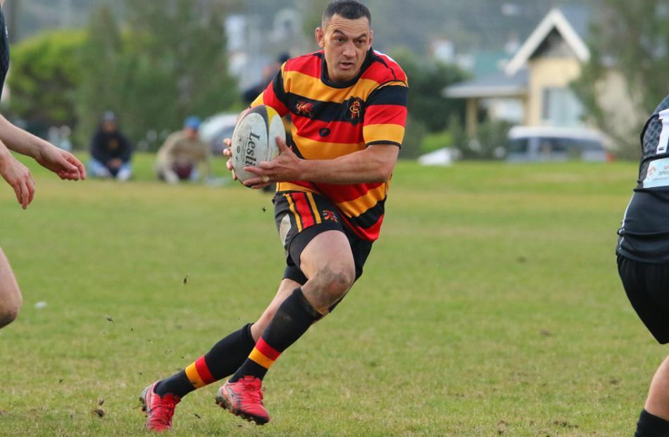 Action from today's match between Zingari-Richmond and Pirates. Photo: Caswell Images