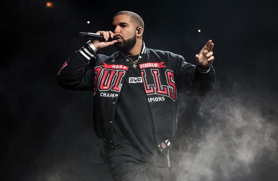 Drake performs. Photo: Getty Images