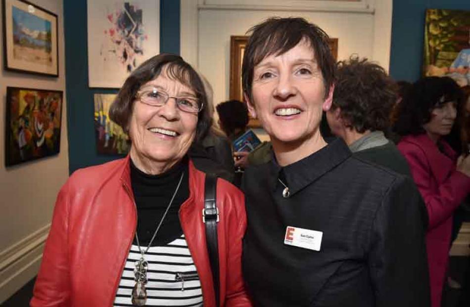 (From left) Ethel Dawson, of Mosgiel and Sue Clarke, of Dunedin.