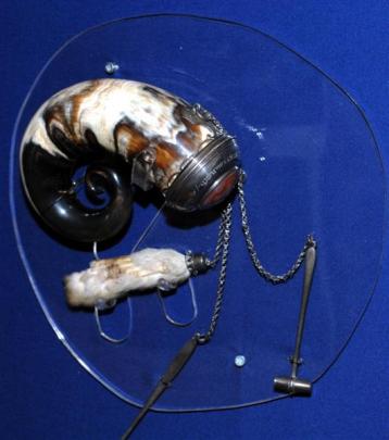 The snuff mull given to Robbie Burns by Alexander Fergusson, of Craigdarroch, for acting as...
