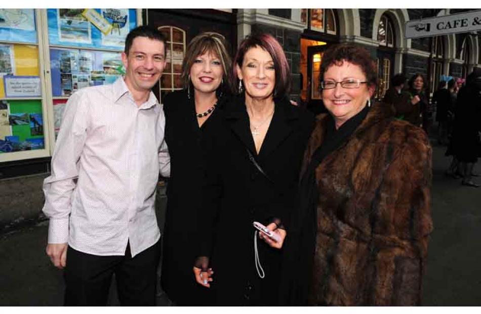 Mark Cahill, Kristy McKenzie, Jan Crossley and Denise Petrie.