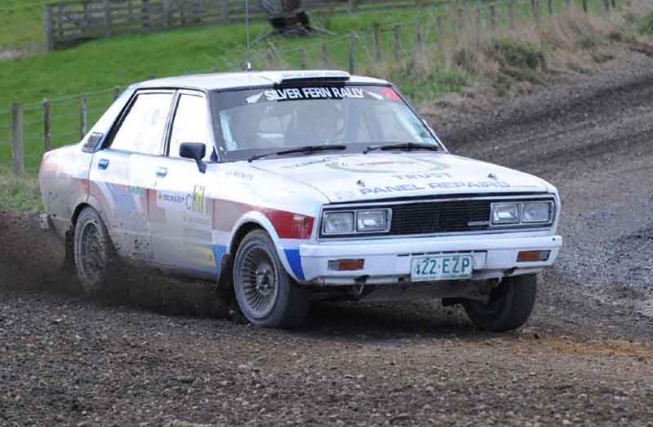 C31: Robbie Elliiot in a Datsun Stanza