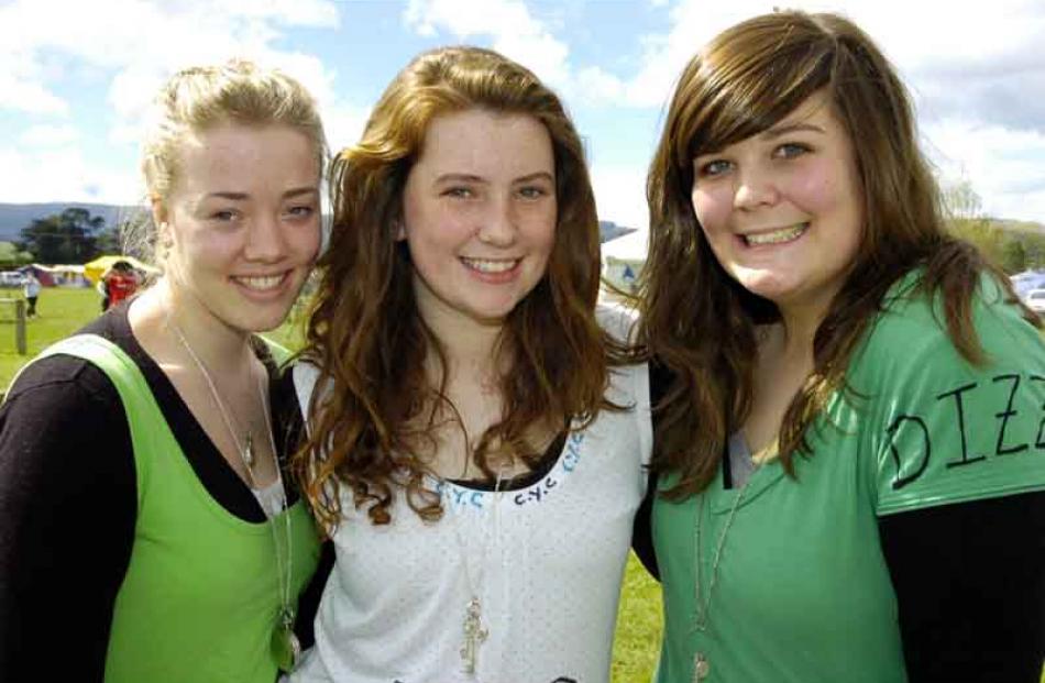 Stephanie Boyes (17) and Lydia Harrex (16) of Dunedin and Amy Bullin (22) of Waihola.