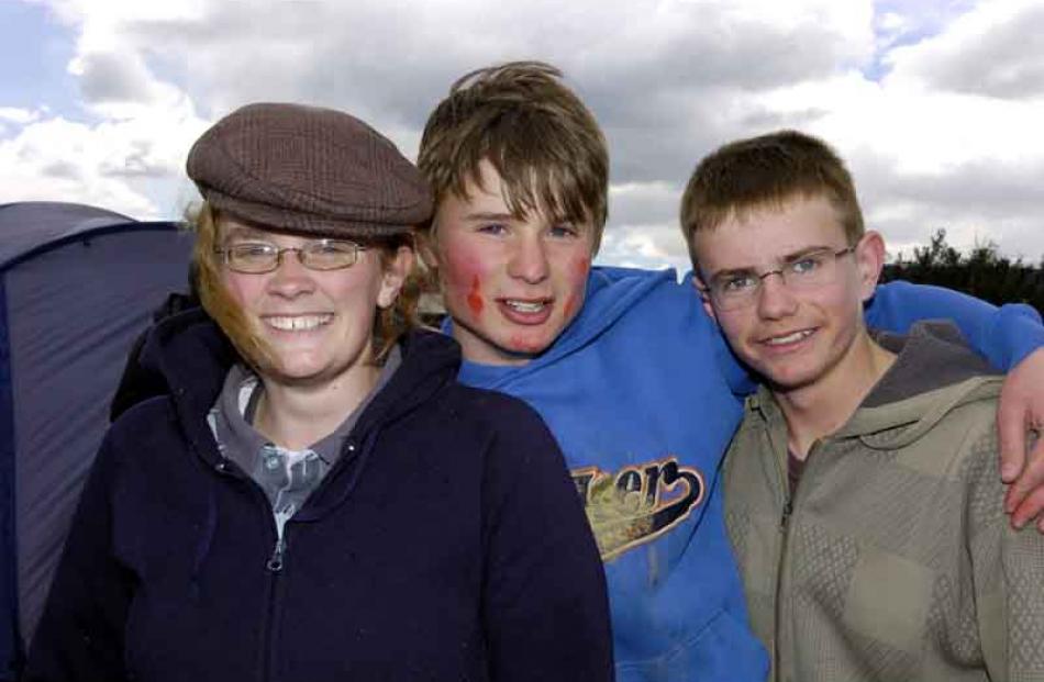 Haley Williamson (22) of Mosgiel, Tristan Mitchell (15) of Dunedin, Hamish McMillan (14) of Mosgiel.