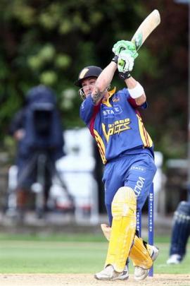 Volts wicketkeeper-batsman Brendon McCullum. Photo by NZPA