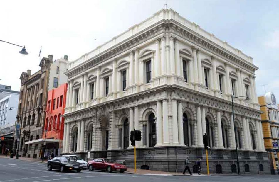 Bank of New Zealand (1879), now vacant.