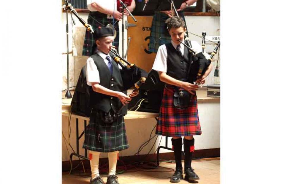 .Young pipers Josh Whyte (11, left) of Kyeburn, and Simon Neilson (12), of Ranfurly.