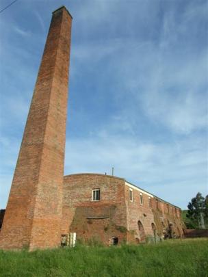The kiln and landmark chimney still stand.