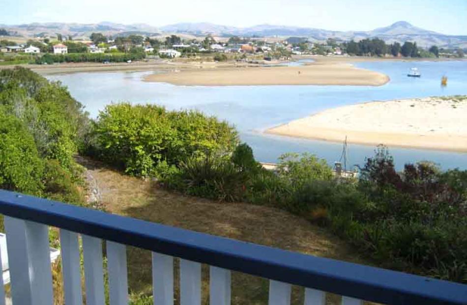 Kingscliff, Karitane.