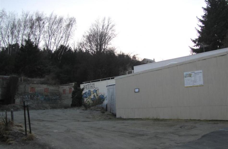 62 Ardmore St: Town centre. Site of the former Penguin Cafe has been cleared. Resource consent...