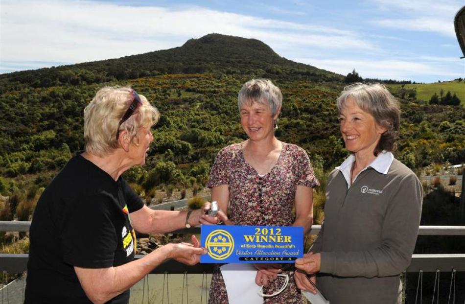 Keep Dunedin Beautiful chairwoman Jan Tucker (left) and awards co-ordinator Darlene Thomson ...