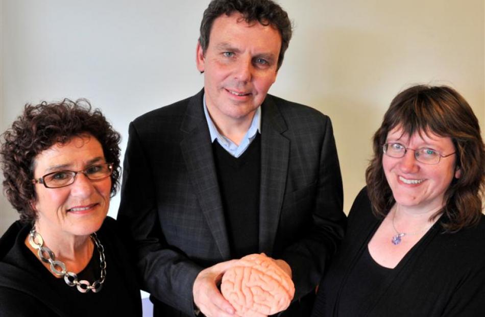 Alzheimer's Society Otago chairwoman Lyneta Russell (left), Brain Health Research Centre acting...