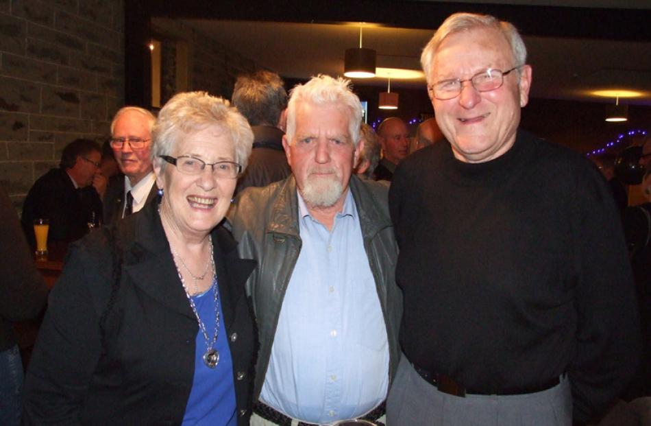 Anne Mills, Danny Stephen, and Peter Mills, all of Alexandra.