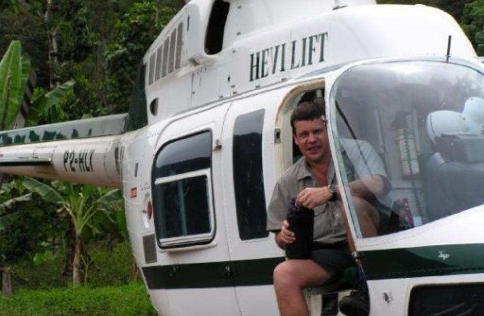 Antony Annan, the pilot of the helicopter that crashed in Papua New Guinea.