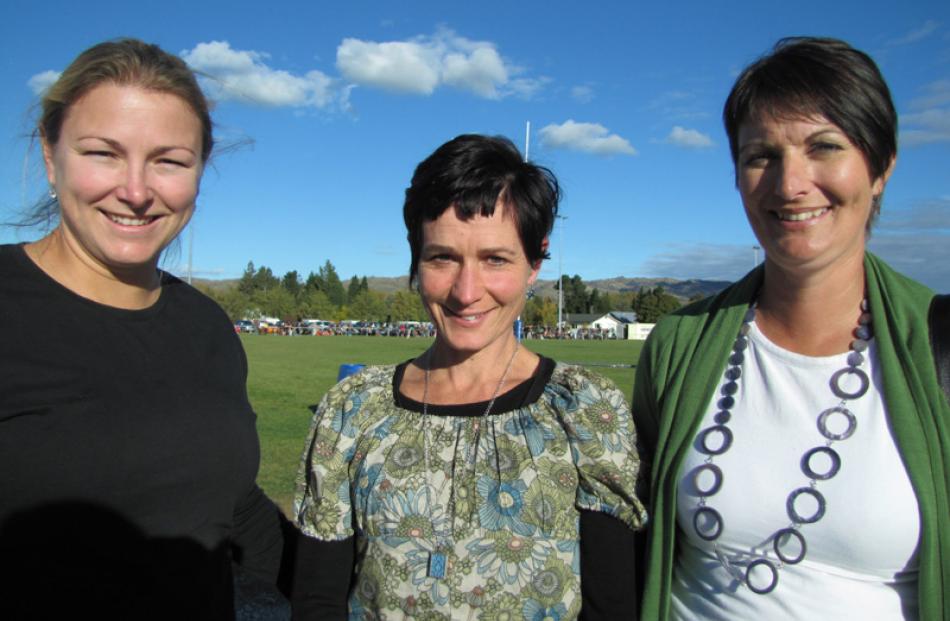 Tracey Paterson, of Omakau, Sarah Shaw, of St Bathans, Karen Smith, of Omakau.