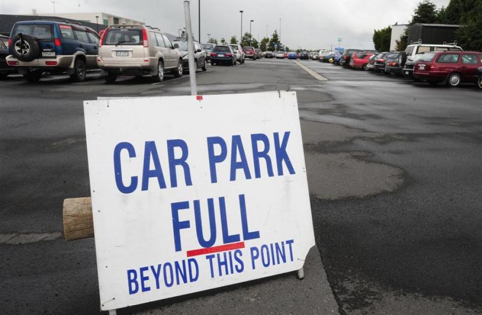 Busy car park at Dunedin International Airport. Photo by Craig Baxter.
