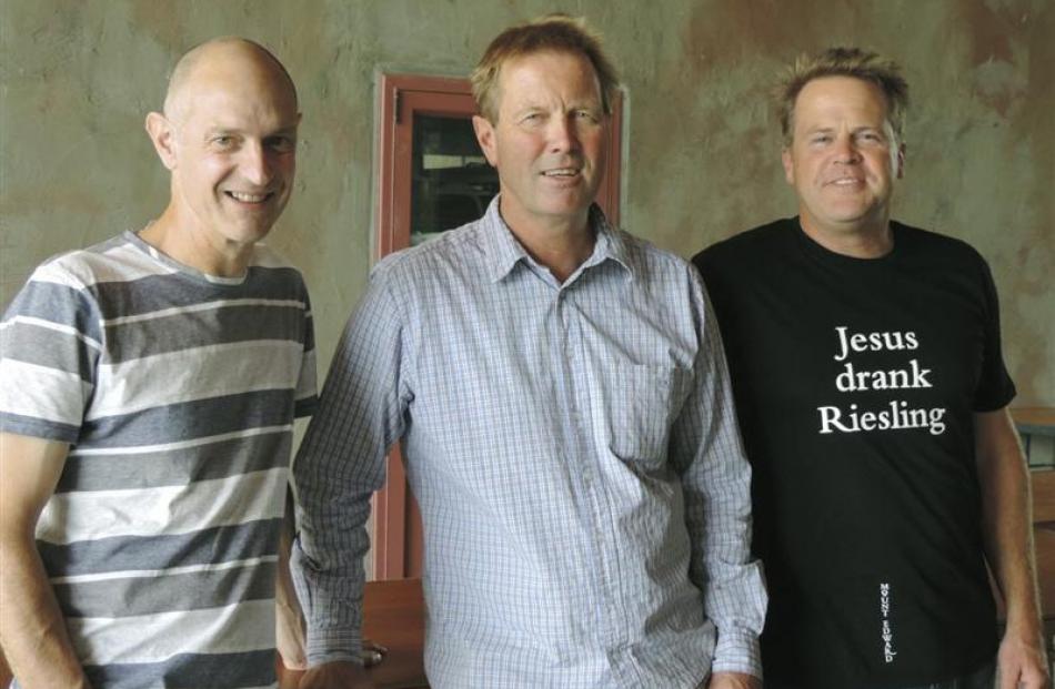 Chard Farm winemakers (from left) John Wallace, Rob Hay and Duncan Forsyth. Photo by Charmian Smith.