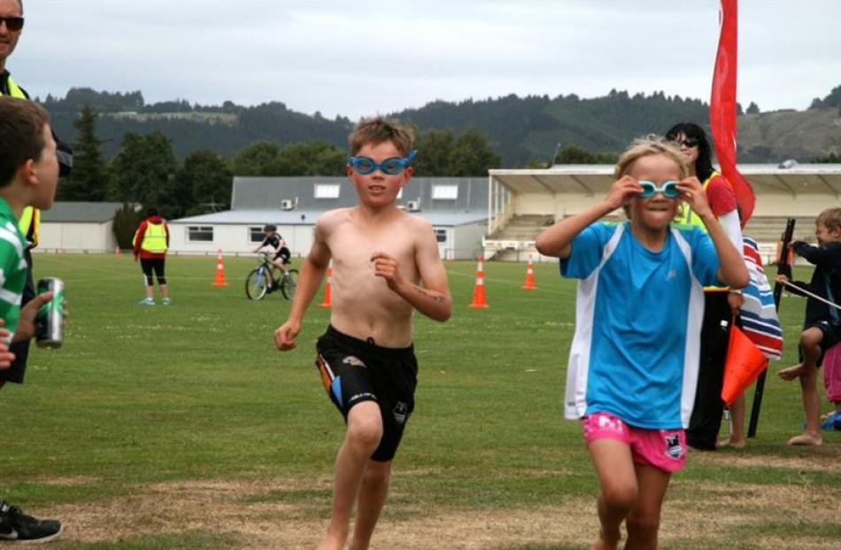 Children compete in last year's Plains Junior TRYathlon at Mosgiel. Photo supplied.