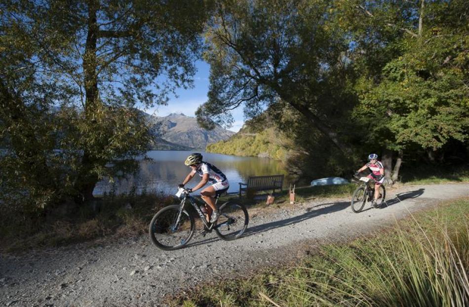 Competitors  in the Tour de Wakatipu race around Lake Hayes in the elite and sport sections....
