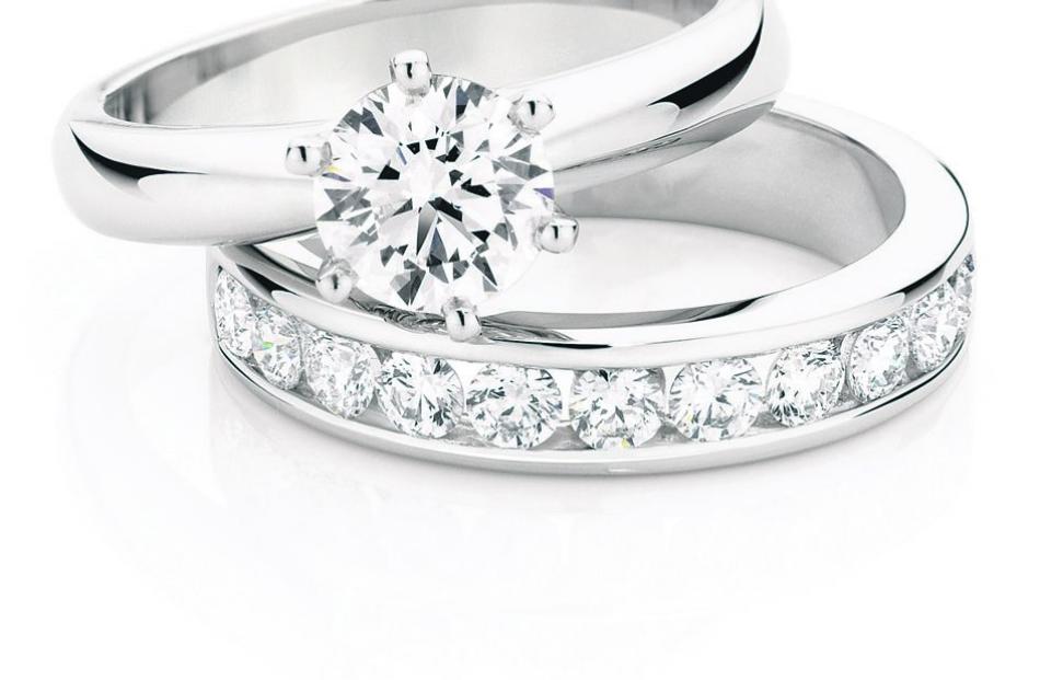 Canadian Fire diamond rings from Daniels Showcase Jewellers.