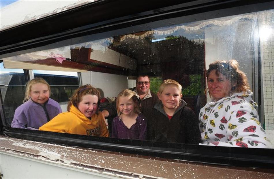 Diack family members (left to right) Deandra (10), Crystall (13), Beanka (6), Stephen (33), Juvan...