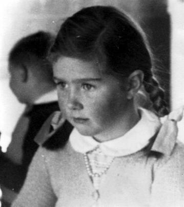 Dr Jane Malthus was just a child in the 1950s, but grew up to study the decade's fashion and give...