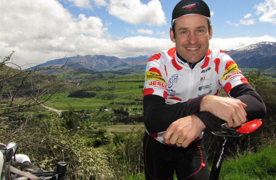 Dunedin cyclist Joe Chapman (30) retained the King of the Mountain polka dot jersey in the Tour...