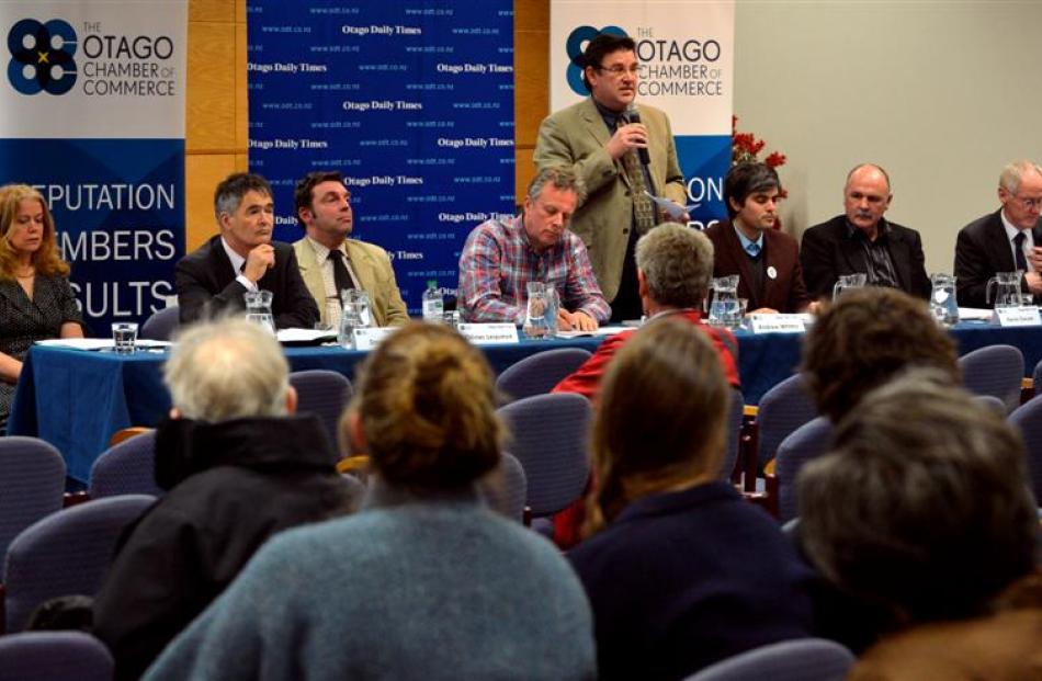 Dunedin mayoral candidate Andrew Whiley addresses the crowd at yesterday's 2013 Dunedin Mayoral...