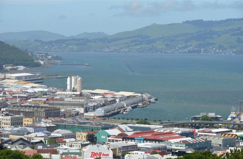 Dunedin should follow Wellington and Auckland and redevelop its waterfront to become a beautiful...