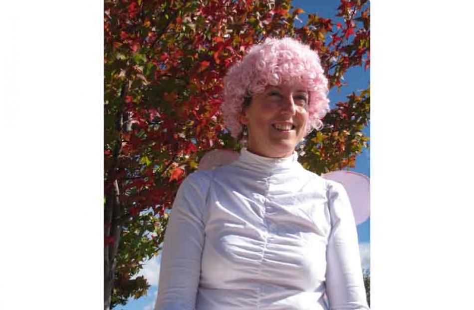 Helen Skudder as "Flossy the Fairy".