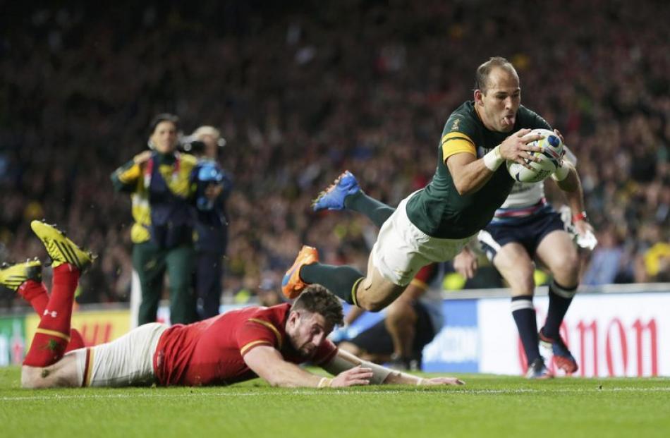 Fourie Du Preez scores the try which gave South Africa the lead late in their 23-19 win over...