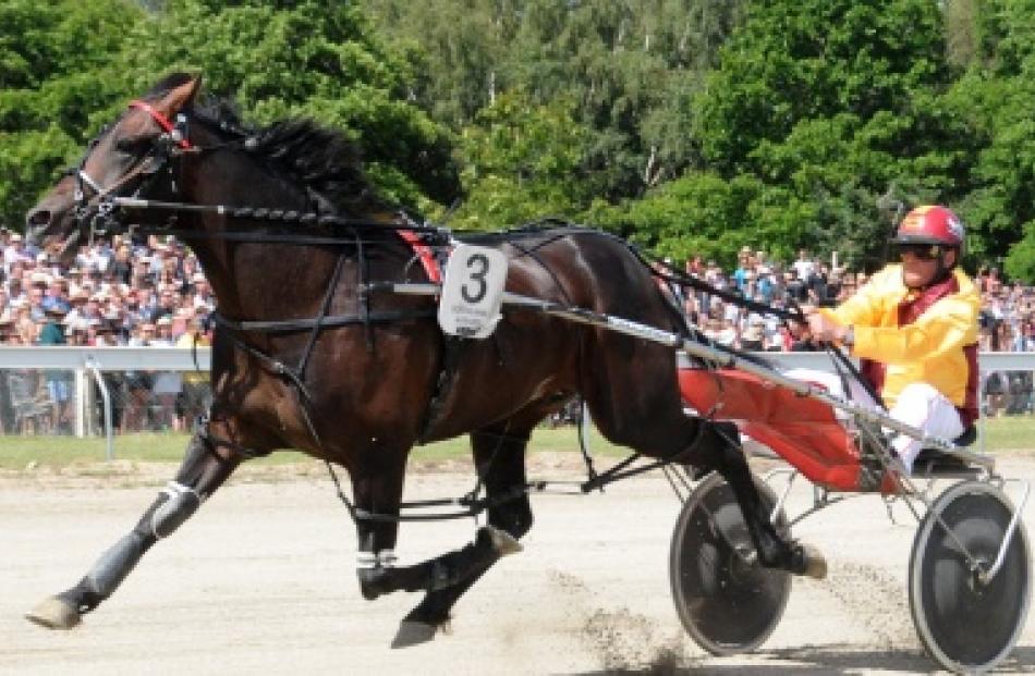 Franco Ledger, driven by Hamish Hunter, winning the $30,000 Central Otago Cup at Omakau in...