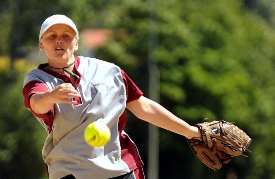Immortalz pitcher Deanna Hoskins in action against Dodgers Mustang in the women's final at Ellis...