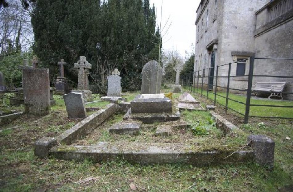 Lord Ranfurly's dilapidated grave in Lansdown Cemetery, Bath, in February 2009. Photo by Peter...