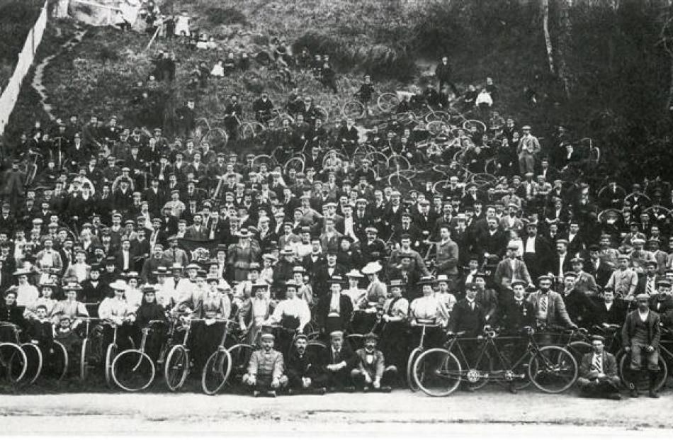 Members of the Dunedin Cycling Club pose for a photograph about 1910. the location is not...